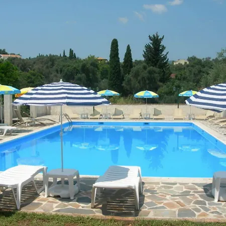 Ξενοδοχείο με διαμερίσματα Karmar 3*