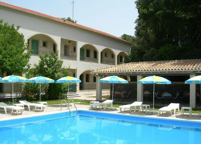 Appart hôtel Karmar Dassia (Corfu)