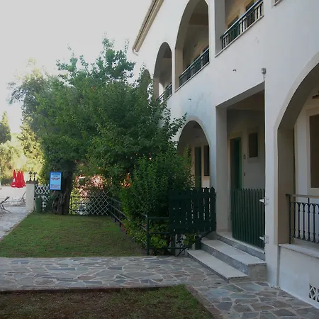 Hotel apartamentowy Karmar 3*