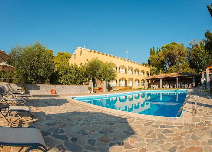 Apartahotel Karmar 3*