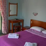 Karmar Aparthotel 3*