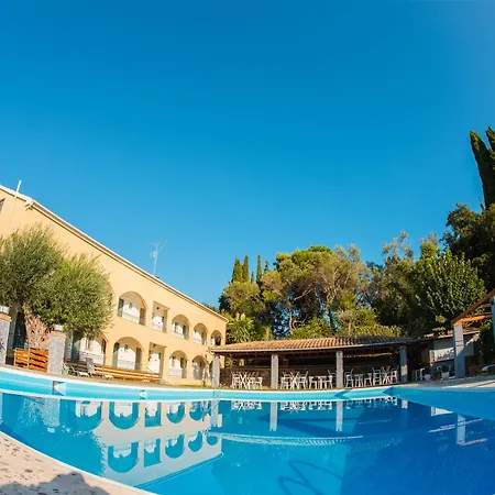 Lejlighedshotel Karmar Dassia (Corfu)